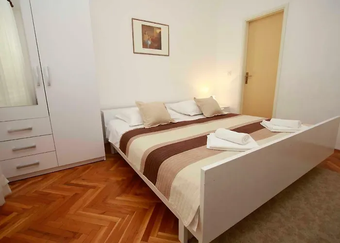 Grozdic Apartamento *